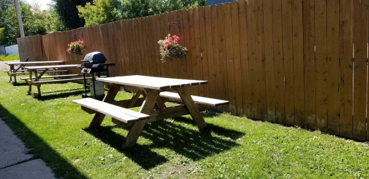 Edgewater Inn Sylvan Lake Ngoại thất bức ảnh